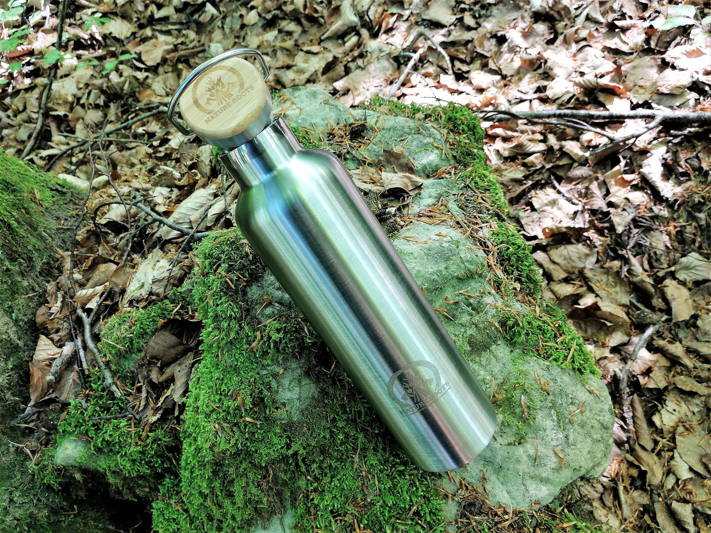 Nature Roots - Edelstahl Thermoflasche 1L Nature Roots - Edelstahl Thermoflasche 1L